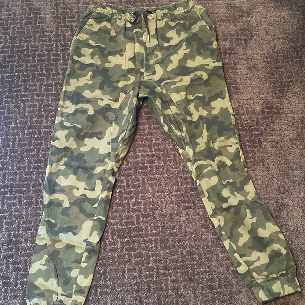 Zanerobe Joggers Size 34